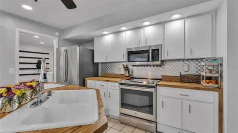 4904 Foxrun Lakeland FL 33813
