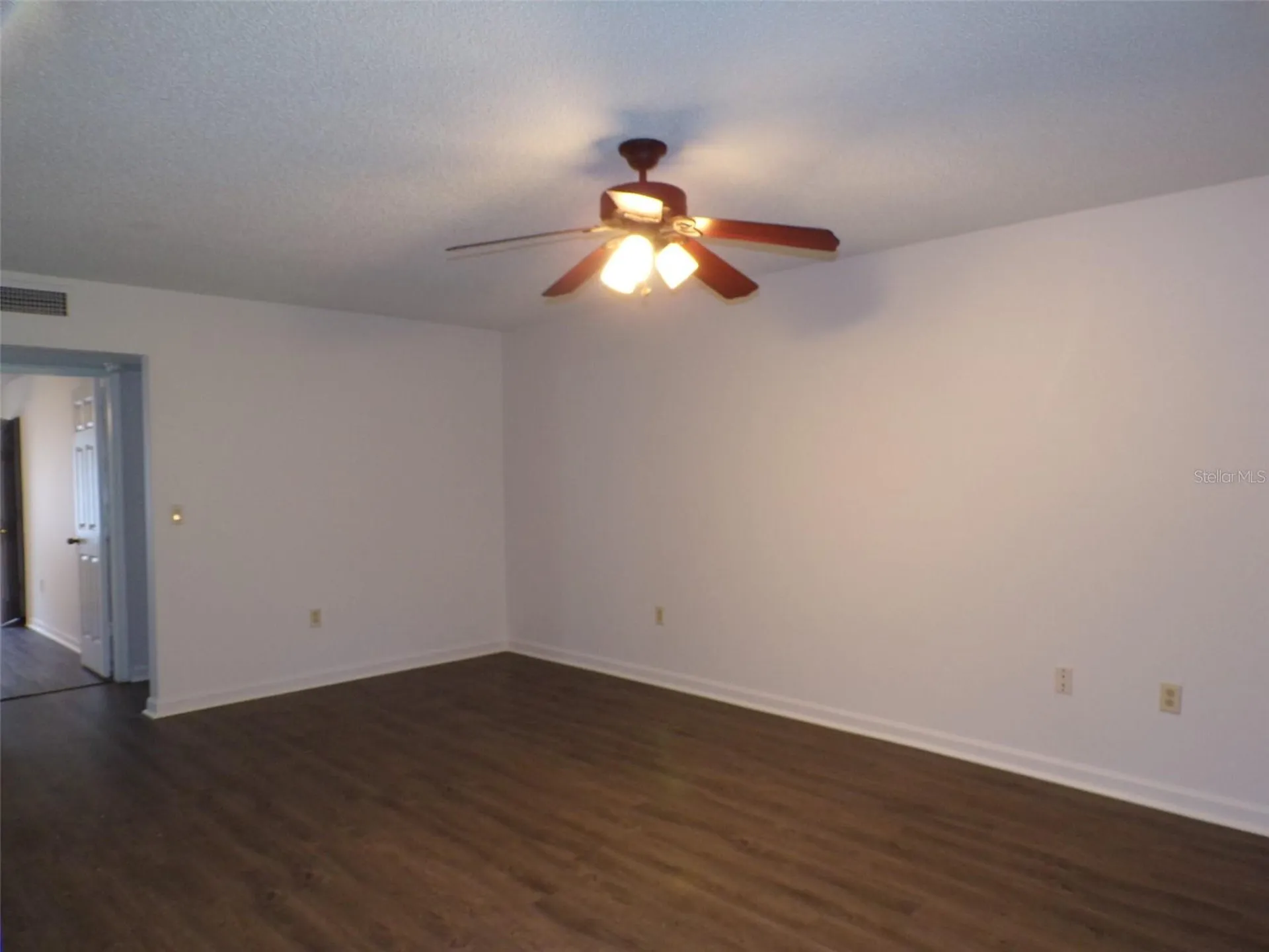 4409 S Semoran Boulevard Orlando FL 32822