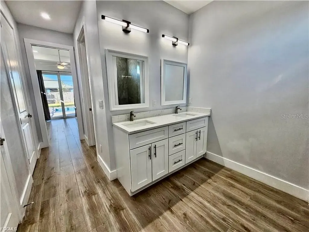 1425 NW 1st Street Cape Coral FL 33993