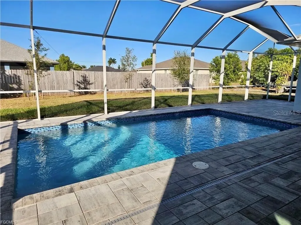 1425 NW 1st Street Cape Coral FL 33993
