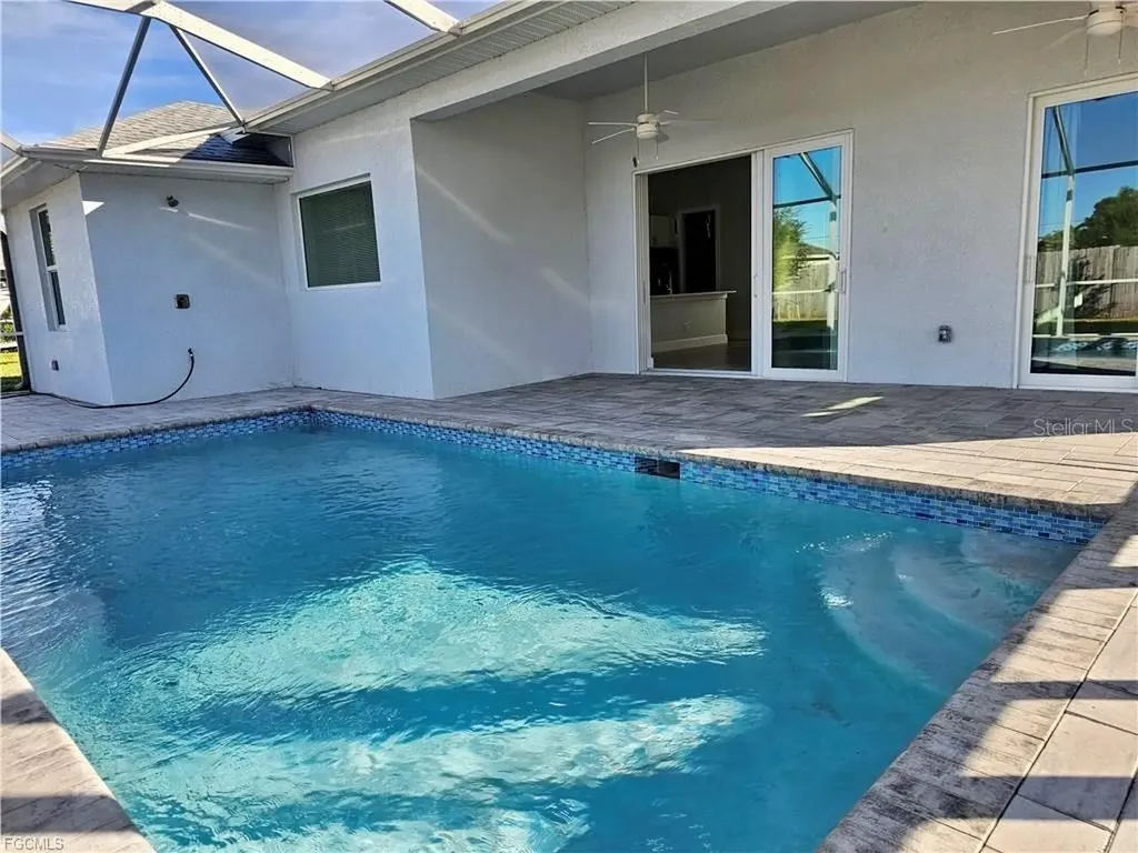 1425 NW 1st Street Cape Coral FL 33993
