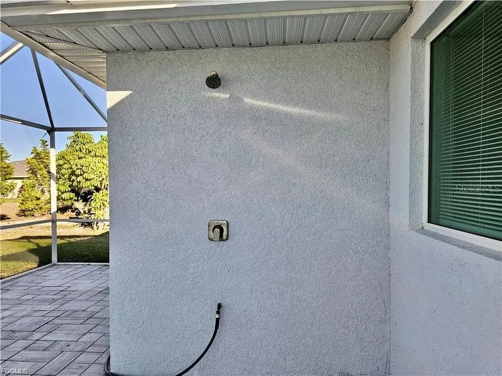 1425 NW 1st Street Cape Coral FL 33993