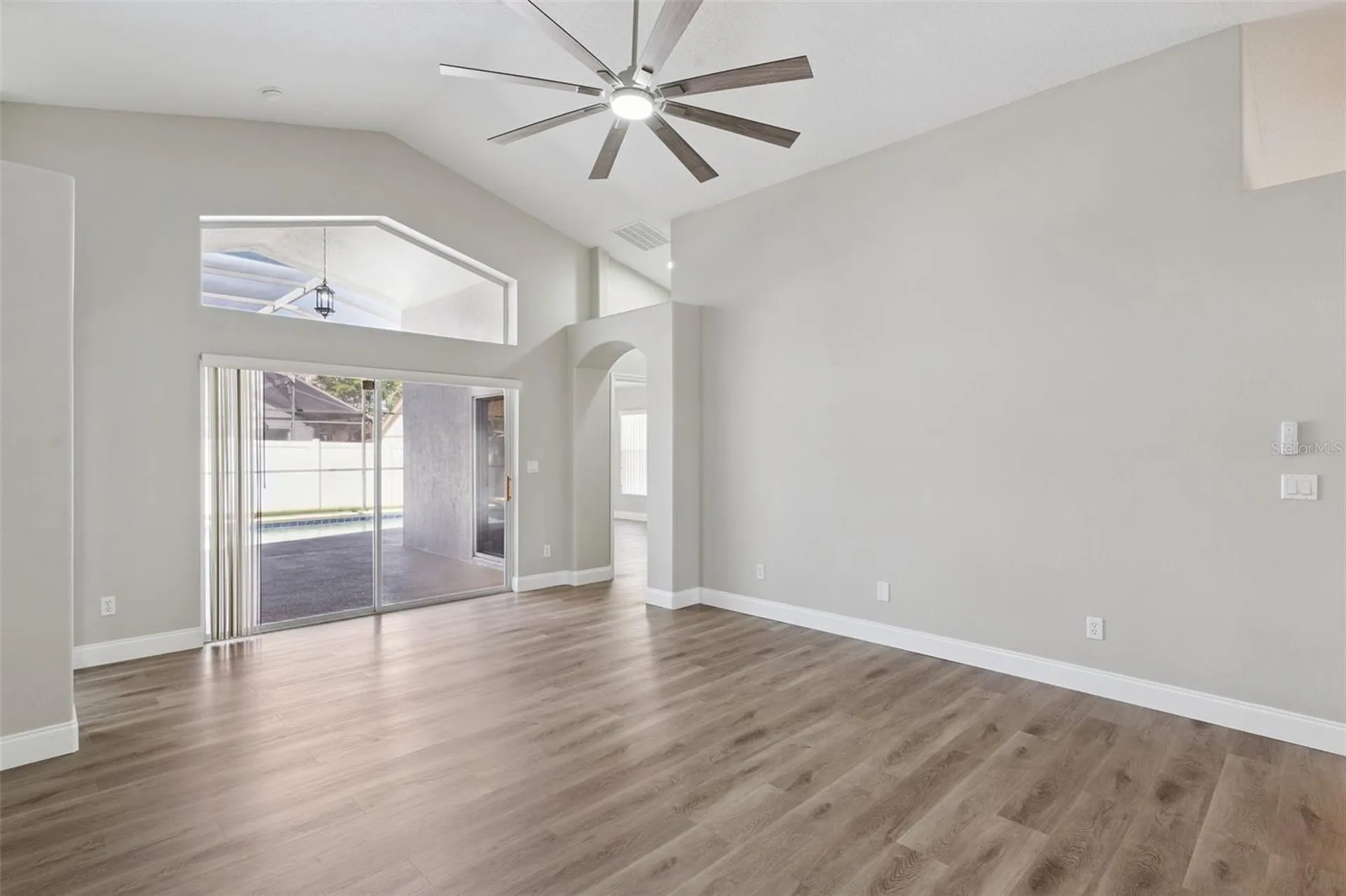 15932 Robin Hill Loop Clermont FL 34714