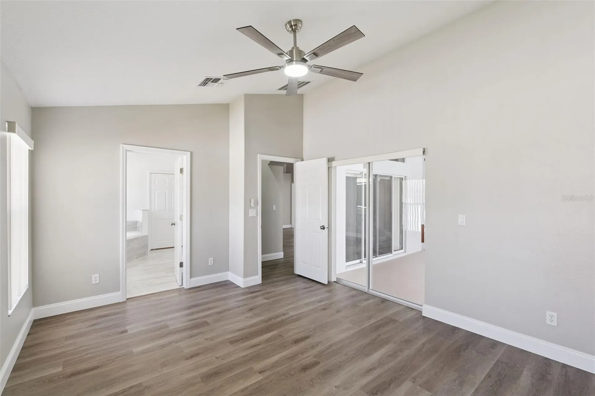 15932 Robin Hill Loop Clermont FL 34714