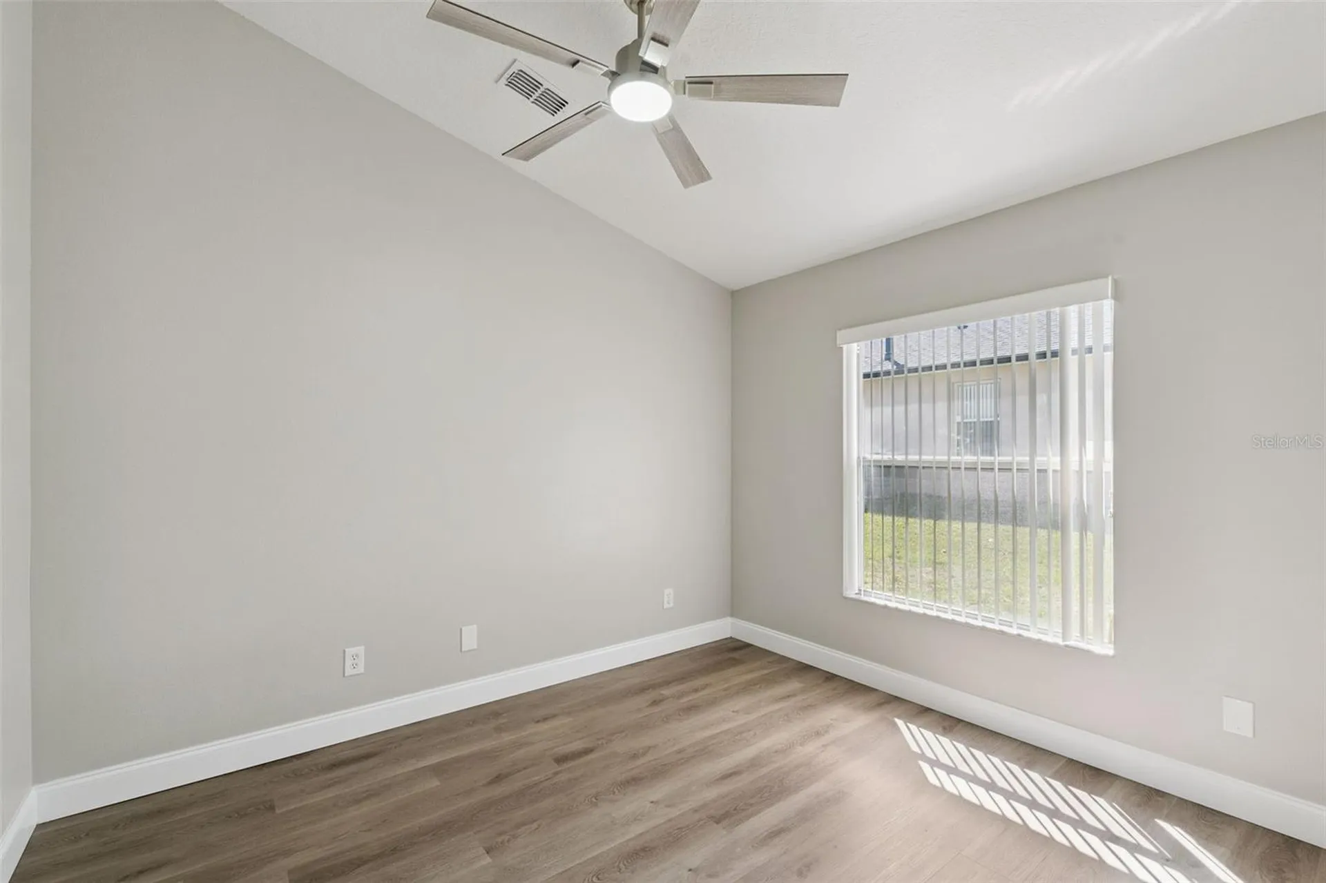 15932 Robin Hill Loop Clermont FL 34714