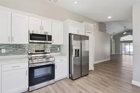 15932 Robin Hill Loop Clermont FL 34714