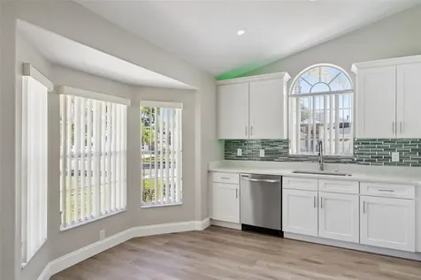 15932 Robin Hill Loop Clermont FL 34714