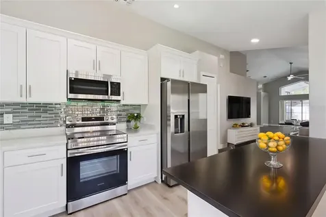 15932 Robin Hill Loop Clermont FL 34714