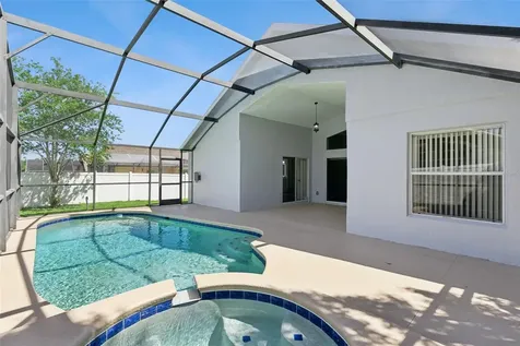 15932 Robin Hill Loop Clermont FL 34714