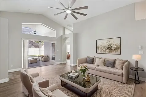 15932 Robin Hill Loop Clermont FL 34714