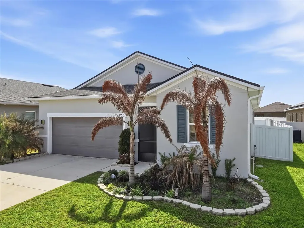 120 Summershore Drive Auburndale FL 33823