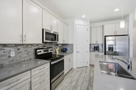 120 Summershore Drive Auburndale FL 33823