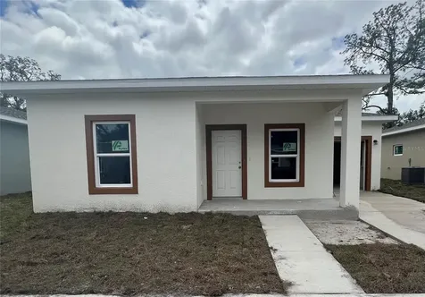 5017 Finders Court Tampa FL 33617
