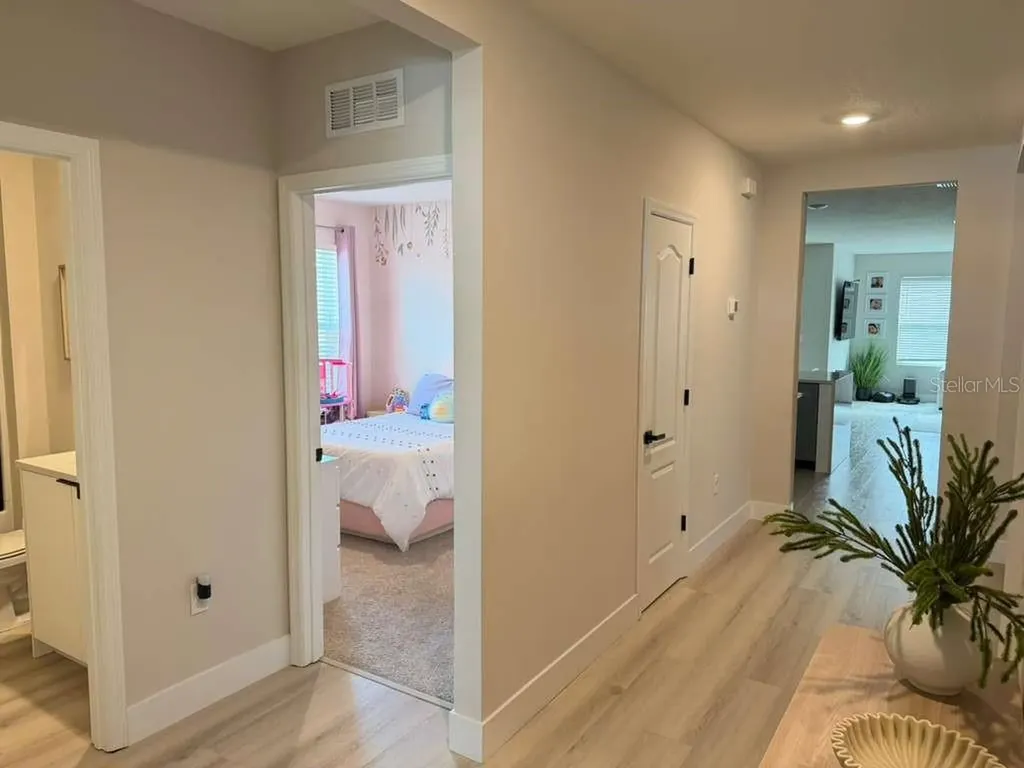 33412 Country House Drive Sorrento FL 32776