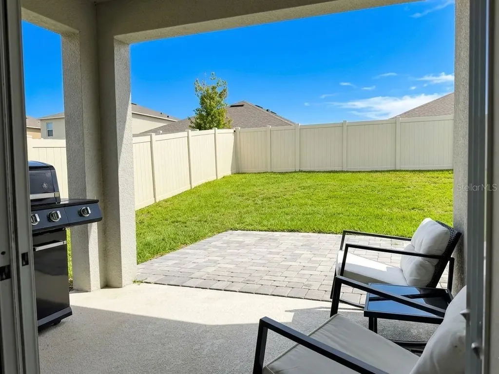 33412 Country House Drive Sorrento FL 32776