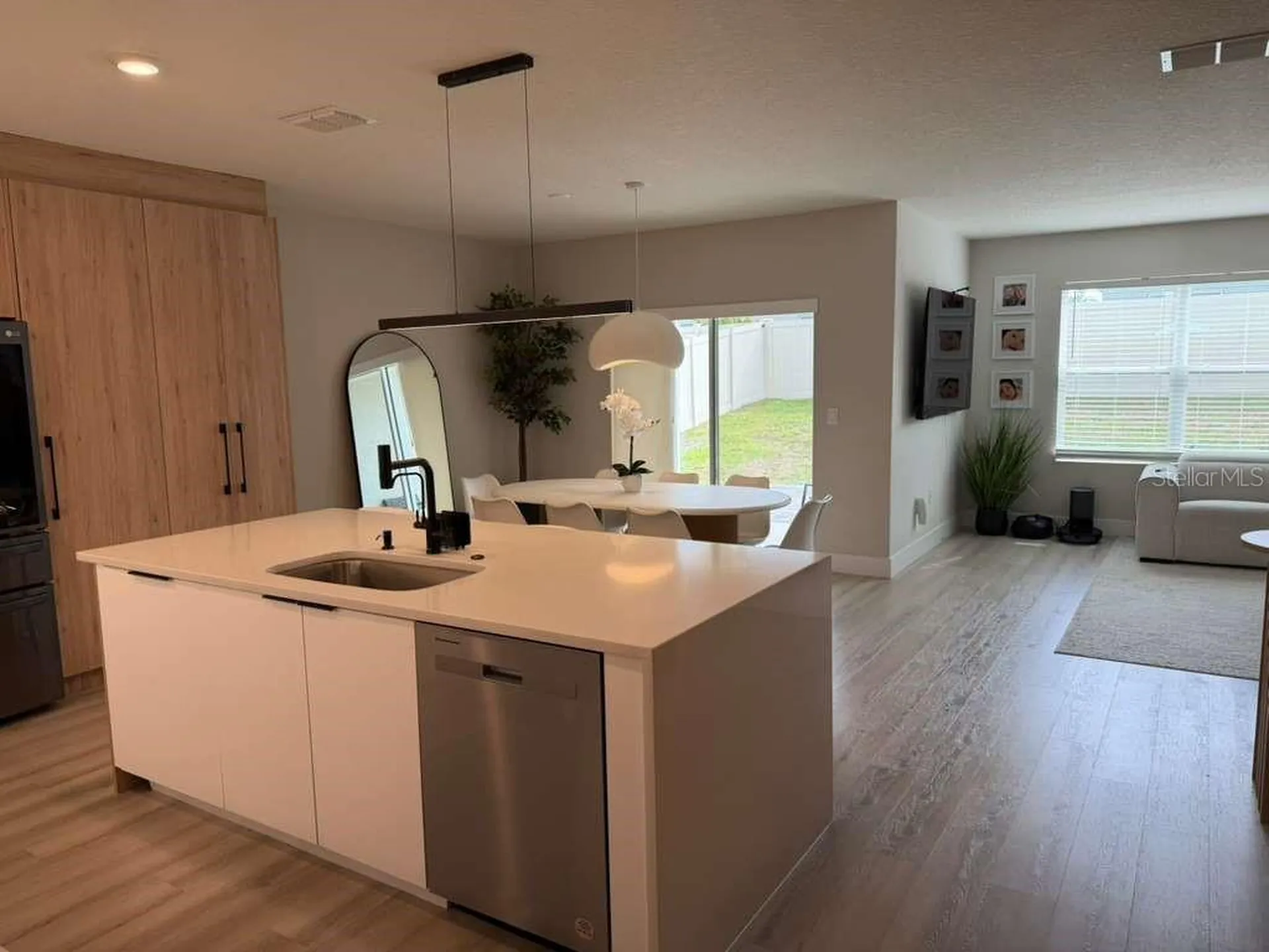 33412 Country House Drive Sorrento FL 32776