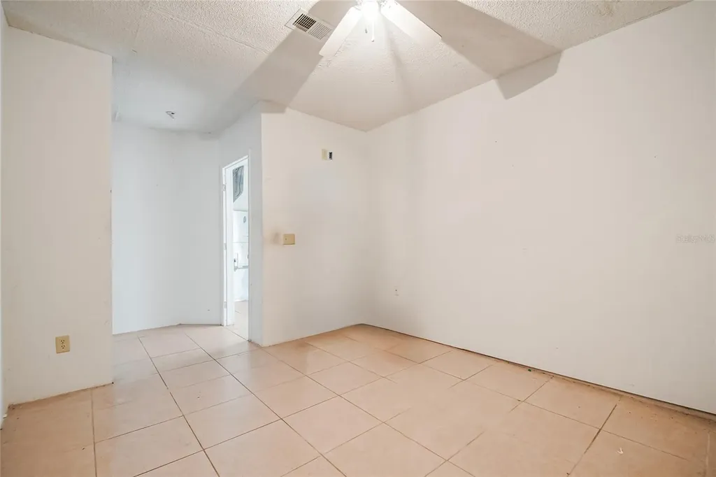 807 Aspenwood Circle Kissimmee FL 34743