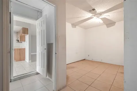 807 Aspenwood Circle Kissimmee FL 34743