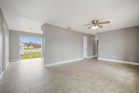 807 Aspenwood Circle Kissimmee FL 34743