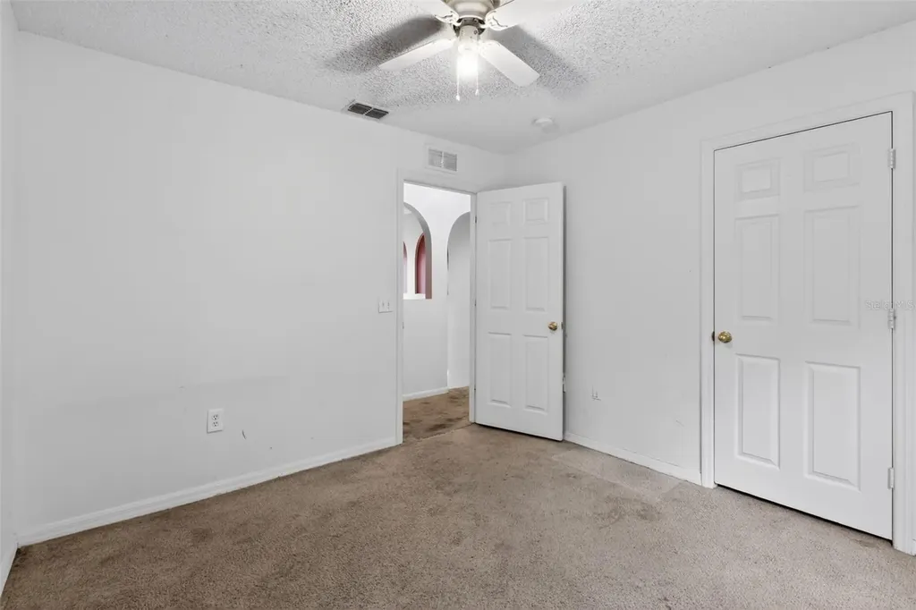 307 Pleasant Gardens Drive Apopka FL 32703