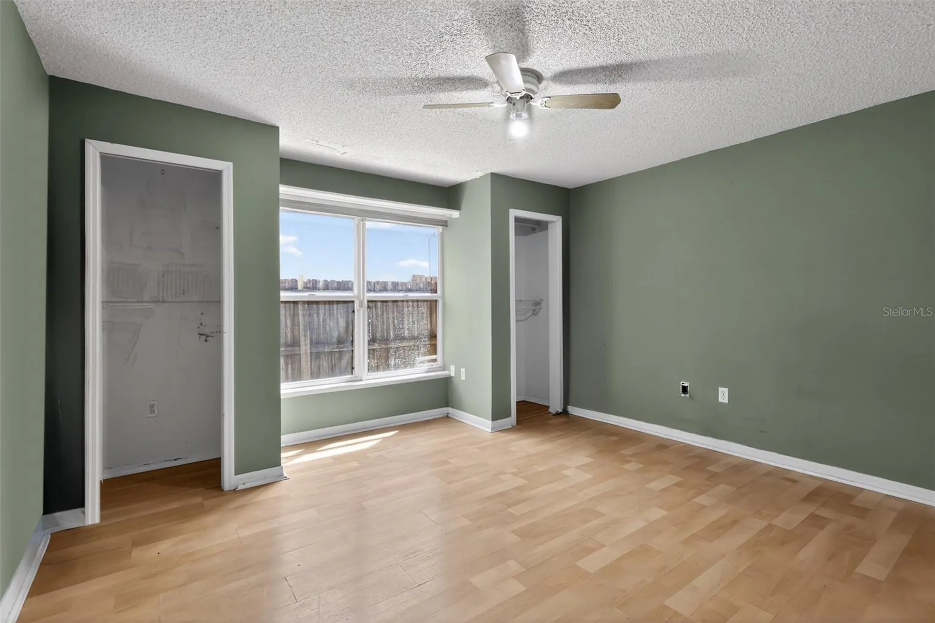 307 Pleasant Gardens Drive Apopka FL 32703