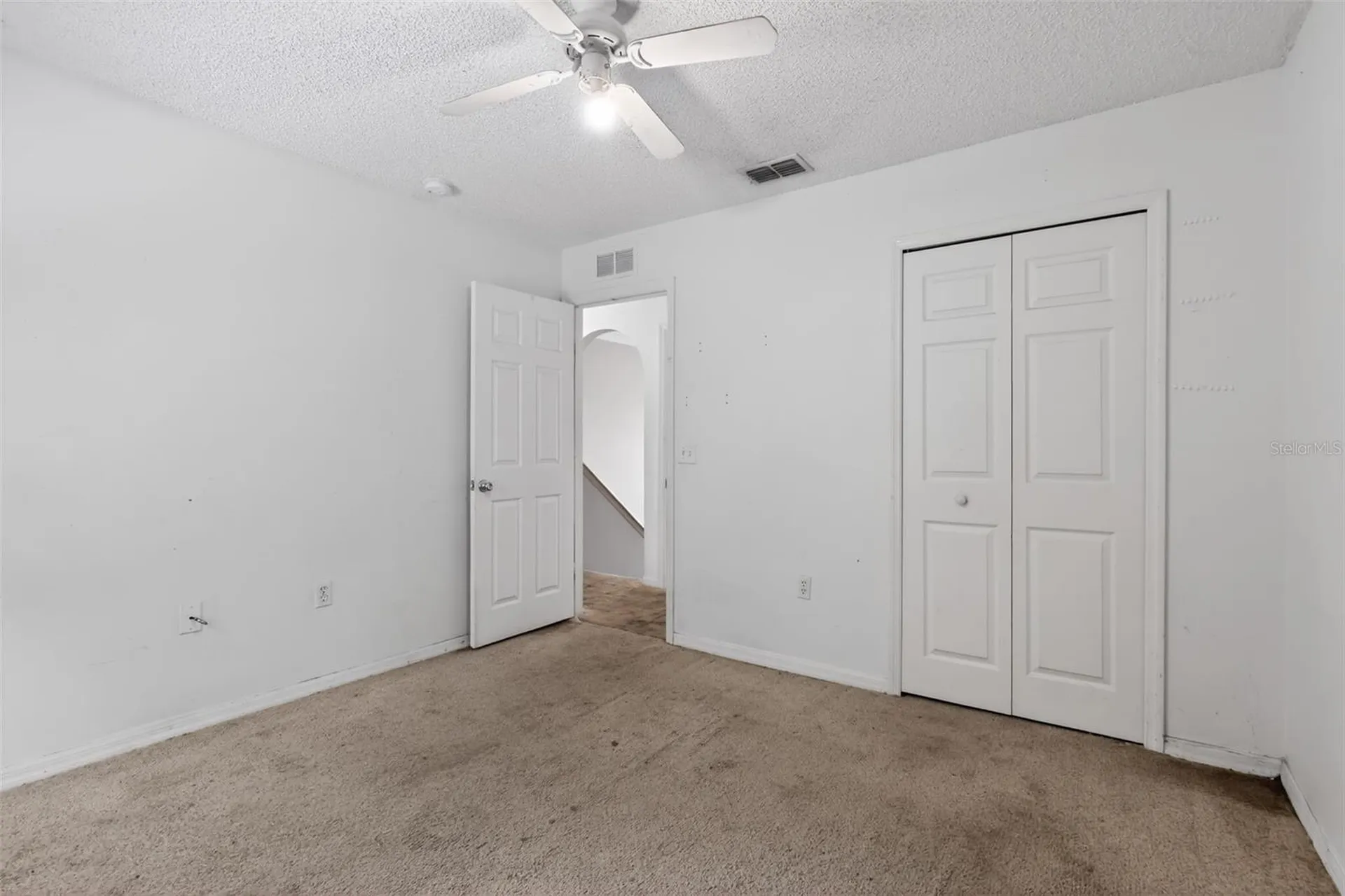 307 Pleasant Gardens Drive Apopka FL 32703