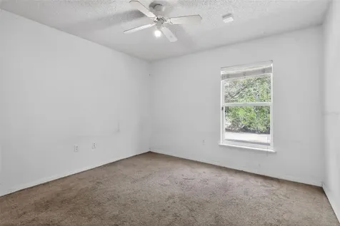 307 Pleasant Gardens Drive Apopka FL 32703