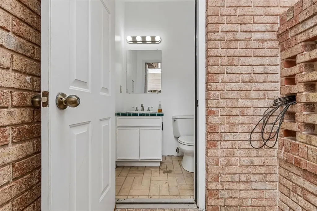 3040 Turtle Brooke Clearwater FL 33761