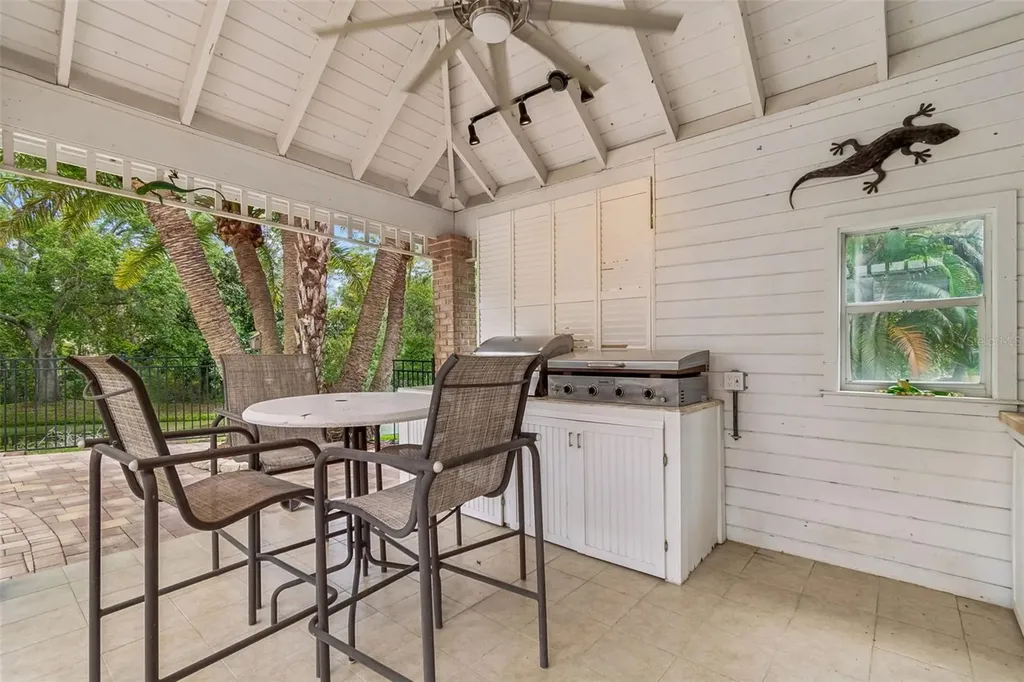 3040 Turtle Brooke Clearwater FL 33761