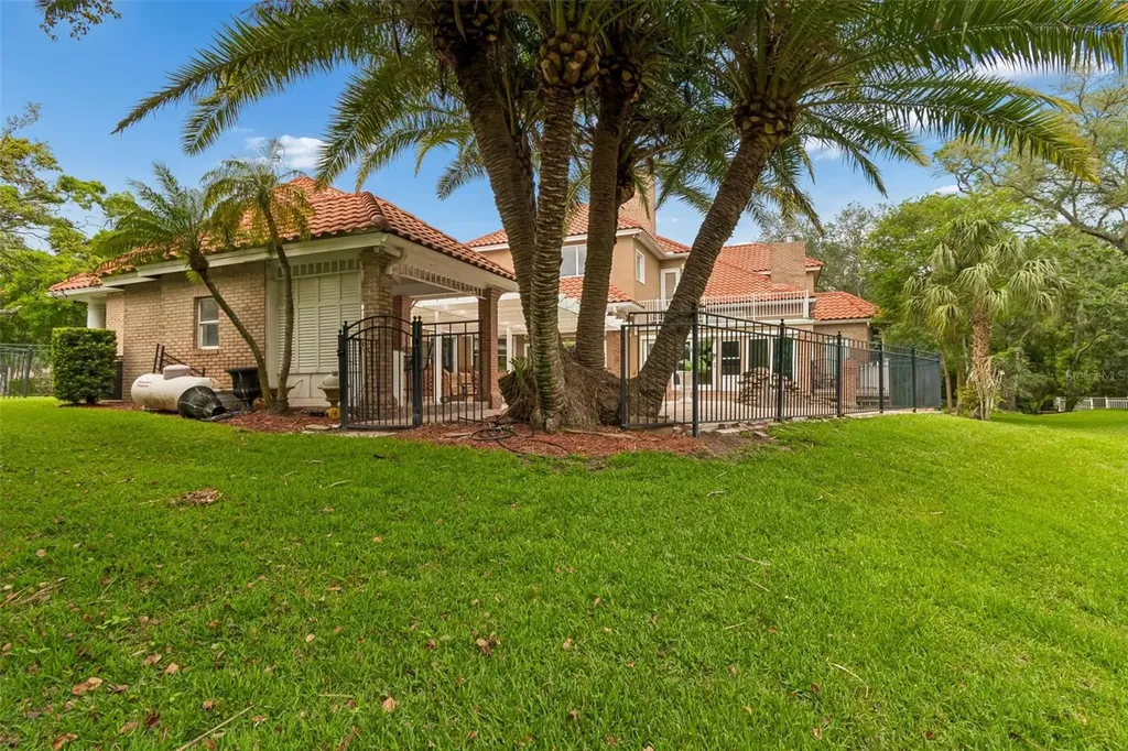 3040 Turtle Brooke Clearwater FL 33761