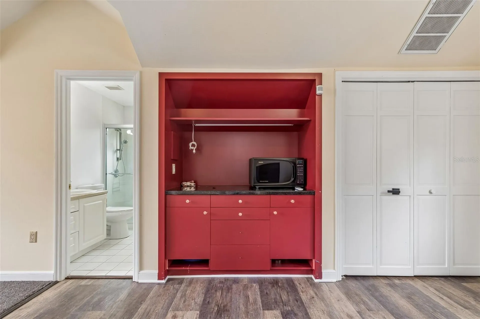 3040 Turtle Brooke Clearwater FL 33761