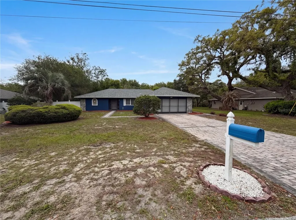 7650 Holiday Drive Spring Hill FL 34606