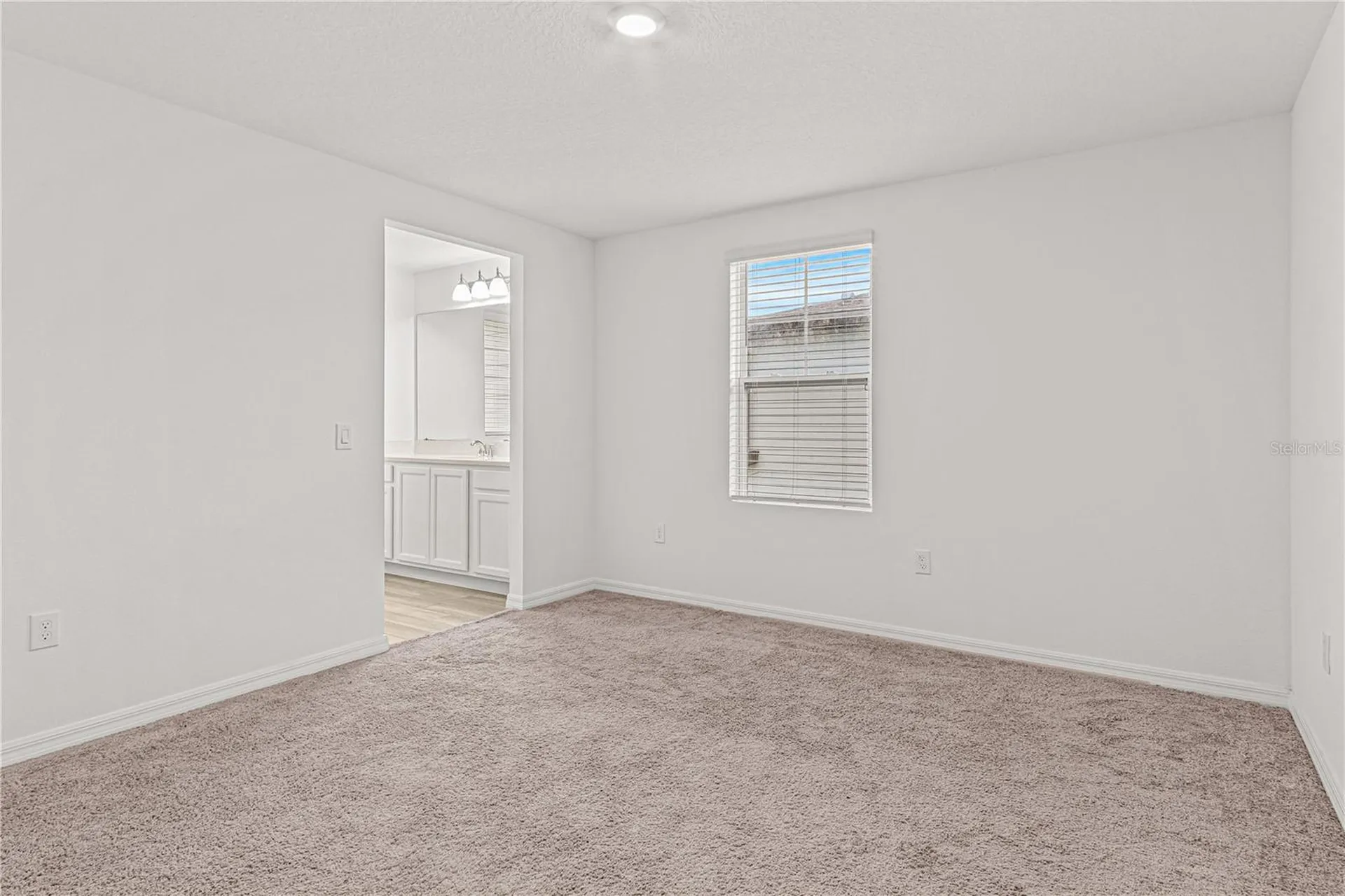 833 Benoi Drive Davenport FL 33896