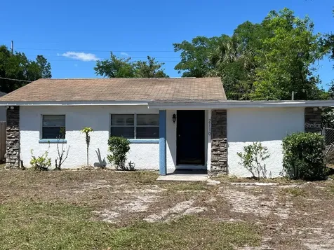 2110 E Nedro Road Tampa FL 33604