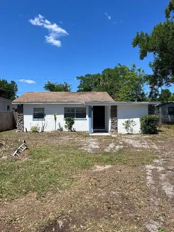 2110 E Nedro Road Tampa FL 33604