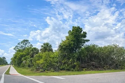 7499 Grand Concourse Street Englewood FL 34224