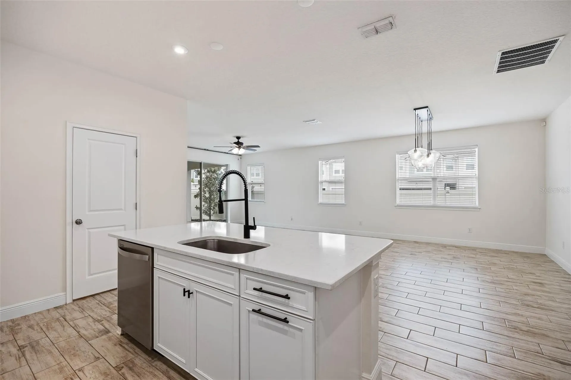 2485 Morninglight Drive Lutz FL 33558