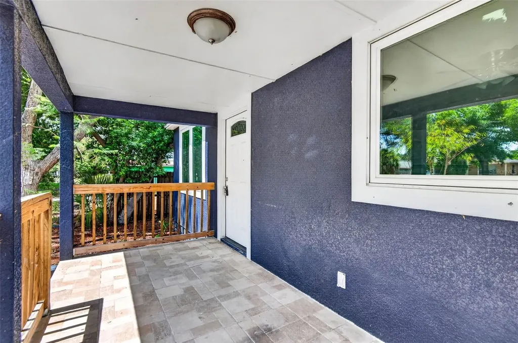 3471 15th Avenue S St Petersburg FL 33711