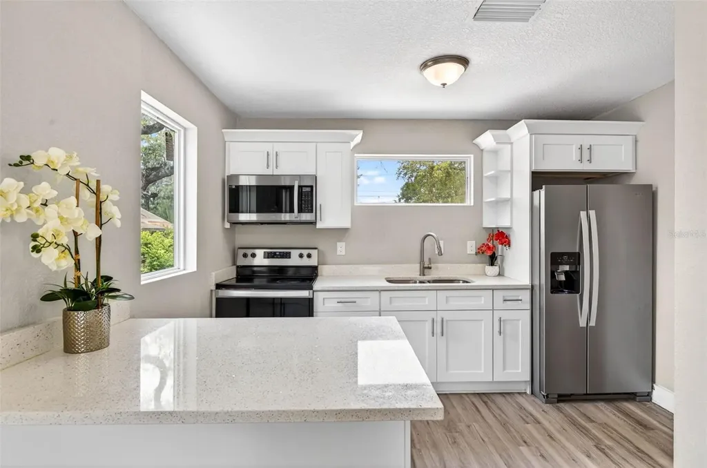 3471 15th Avenue S St Petersburg FL 33711