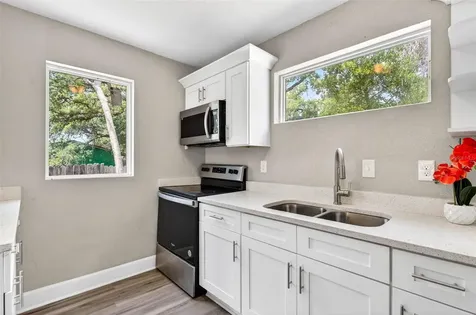 3471 15th Avenue S St Petersburg FL 33711
