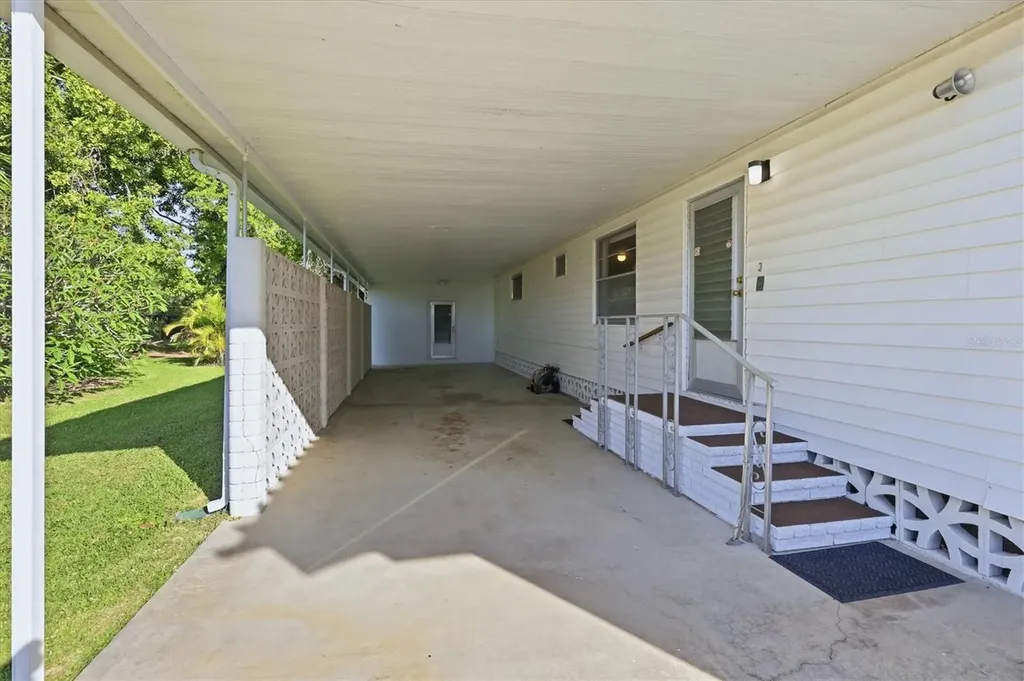 1419 41st Avenue E Ellenton FL 34222