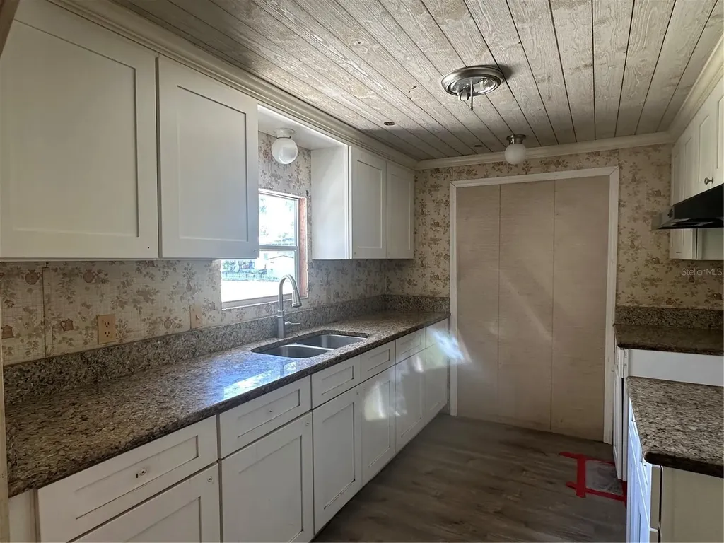 17031 Bay Avenue Montverde FL 34756
