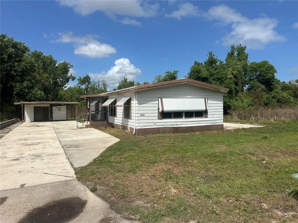 17031 Bay Avenue Montverde FL 34756