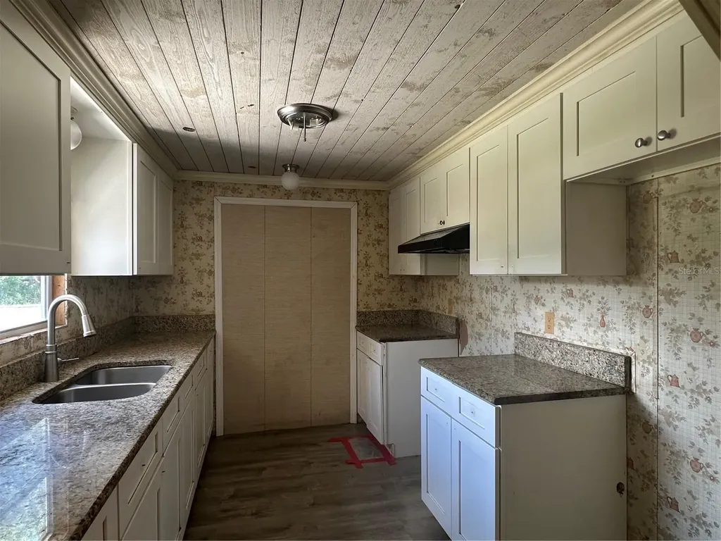 17031 Bay Avenue Montverde FL 34756