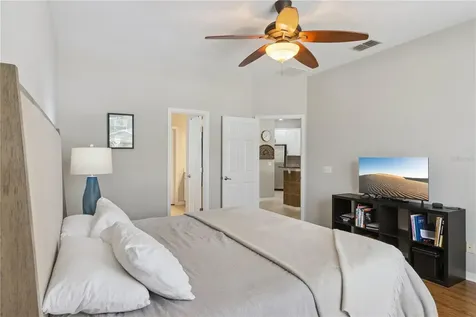 1404 Lexington Avenue Davenport FL 33837