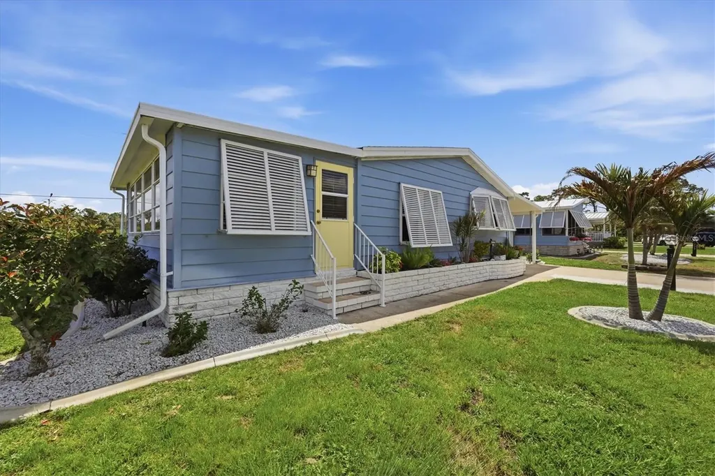 727 Butterfield Circle Englewood FL 34223