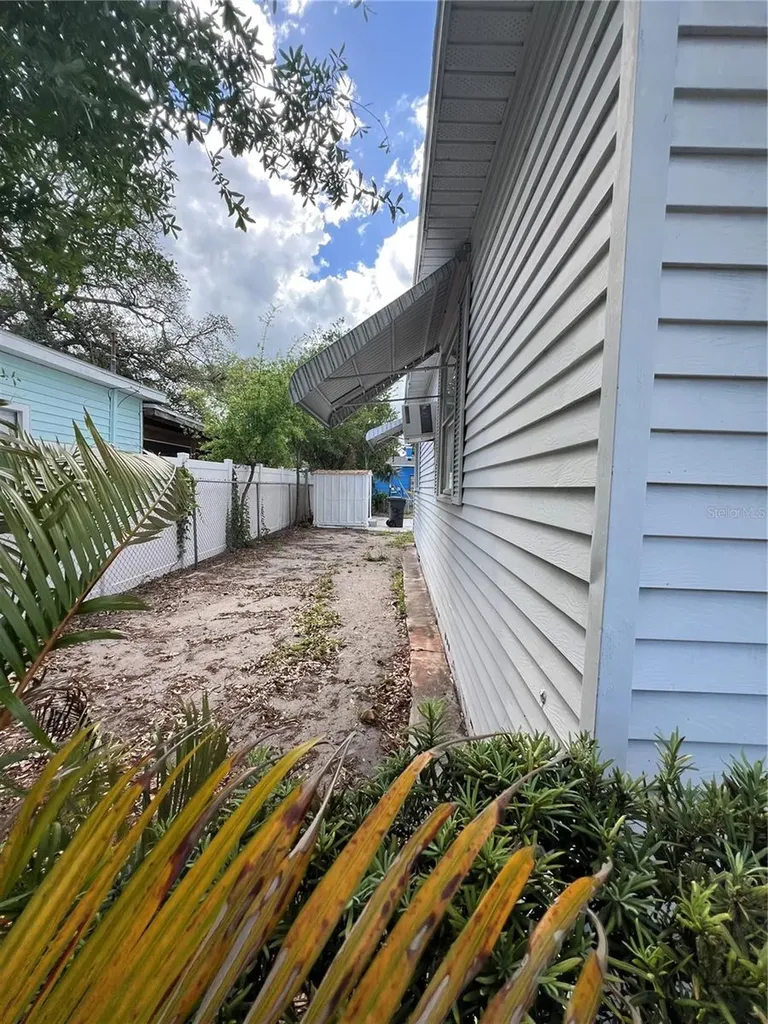 1901 53rd Street S Gulfport FL 33707