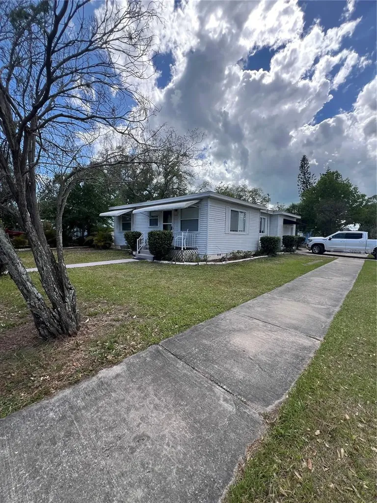 1901 53rd Street S Gulfport FL 33707