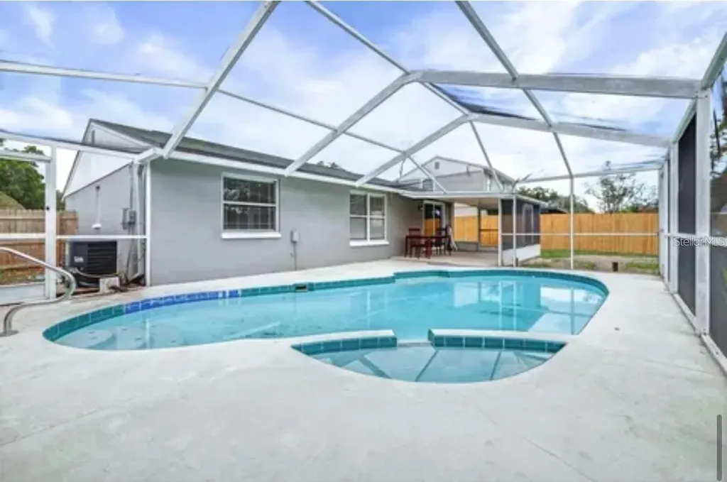 16108 Foxfire Drive Tampa FL 33618