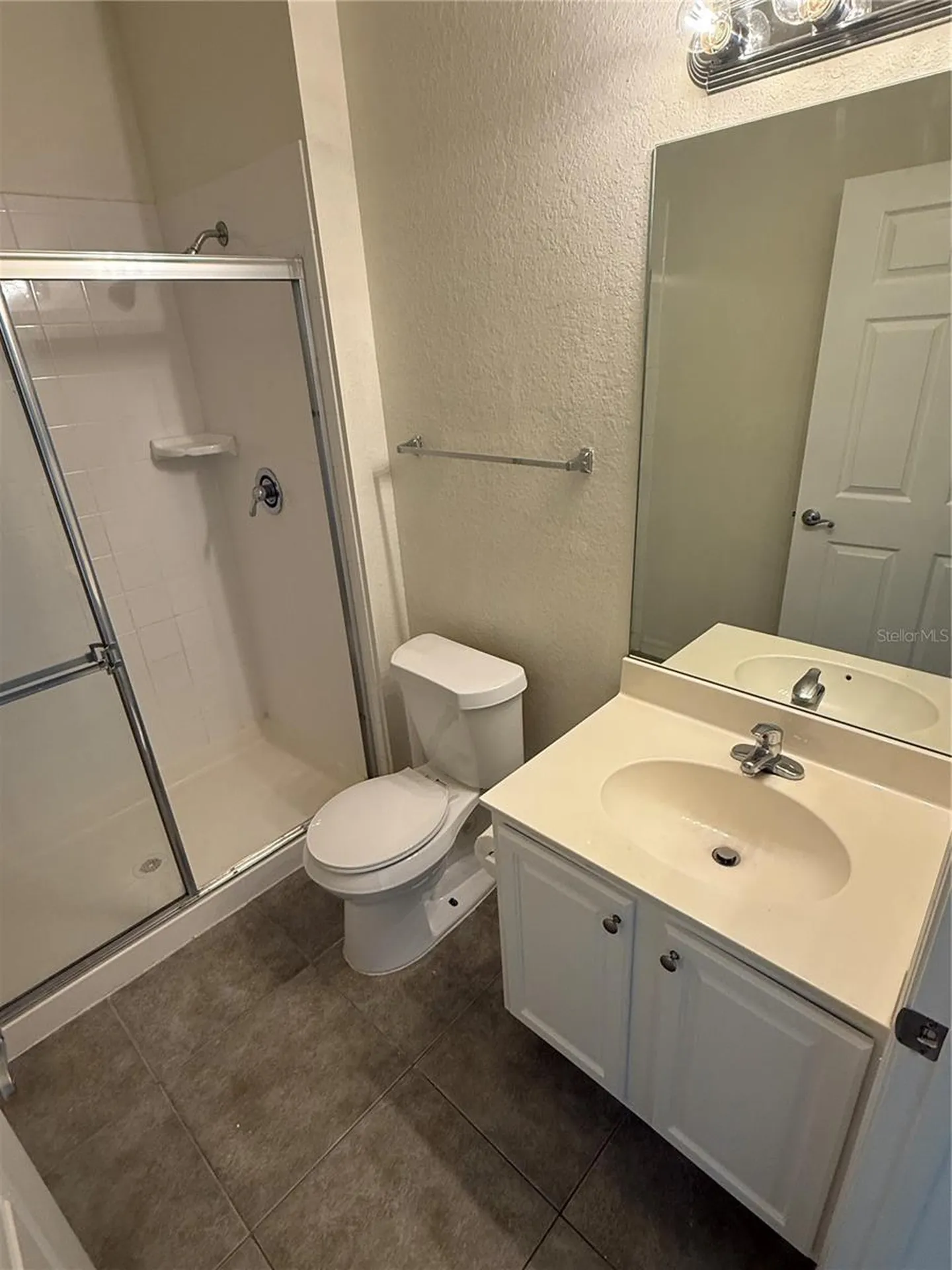 2532 Grand Central Parkway Orlando FL 32839